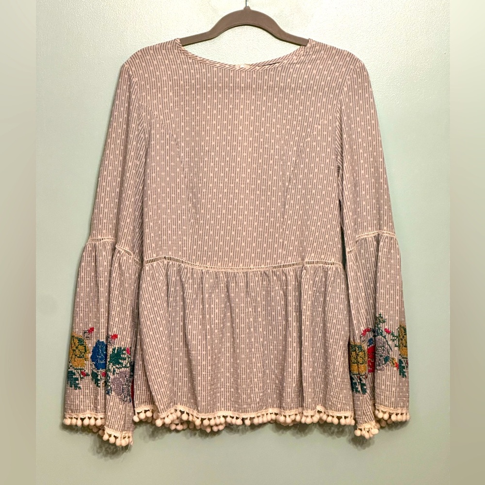 NWOT Top - Picture 2 of 4